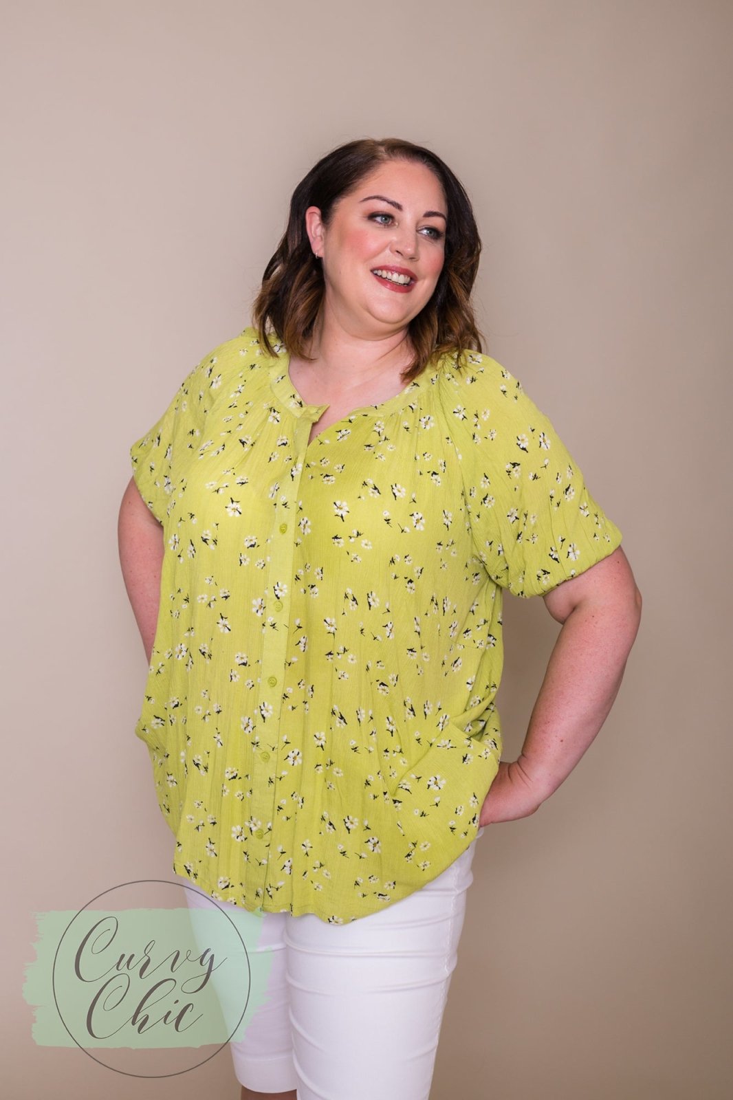 Green Floral Top with Short Sleeves - Curvy Chic Boutique